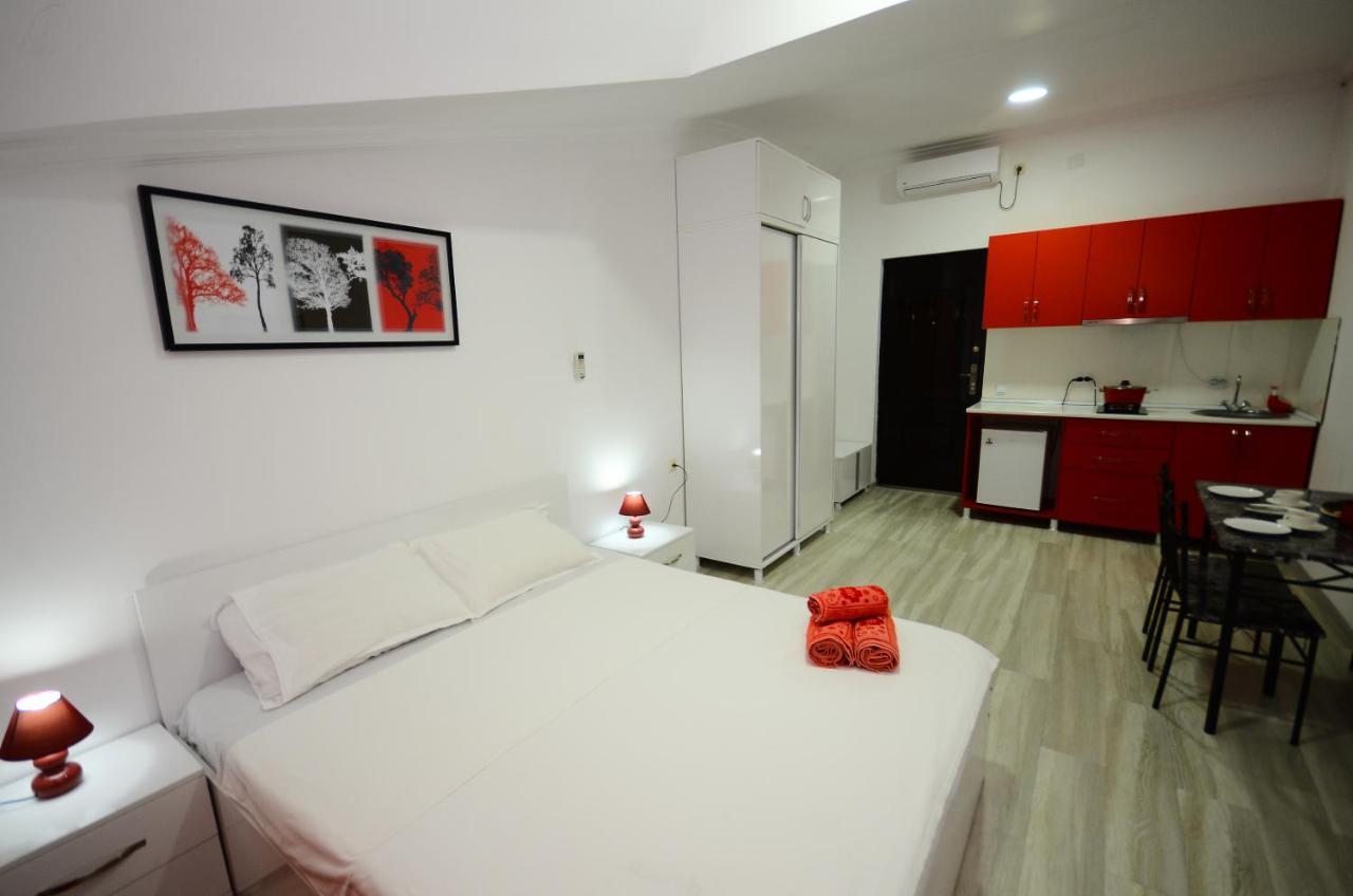 Aparthotel My Home Batumi Eksteriør bilde