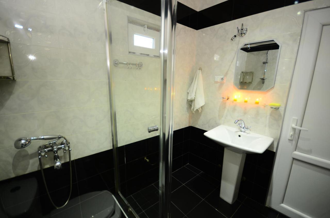 Aparthotel My Home Batumi Eksteriør bilde