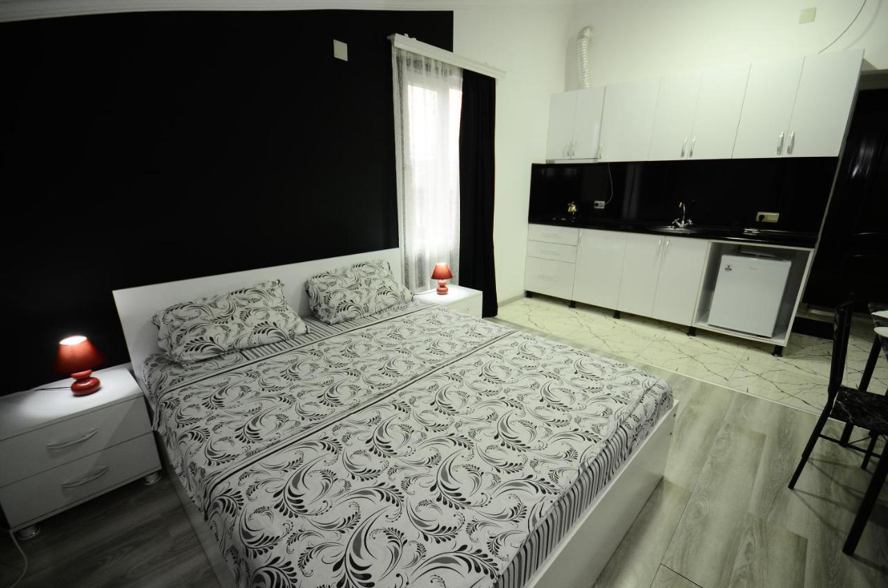 Aparthotel My Home Batumi Eksteriør bilde