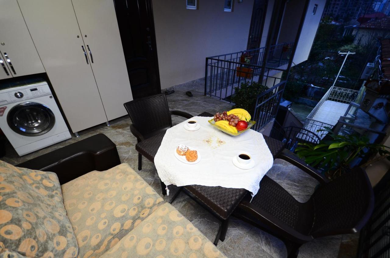 Aparthotel My Home Batumi Eksteriør bilde