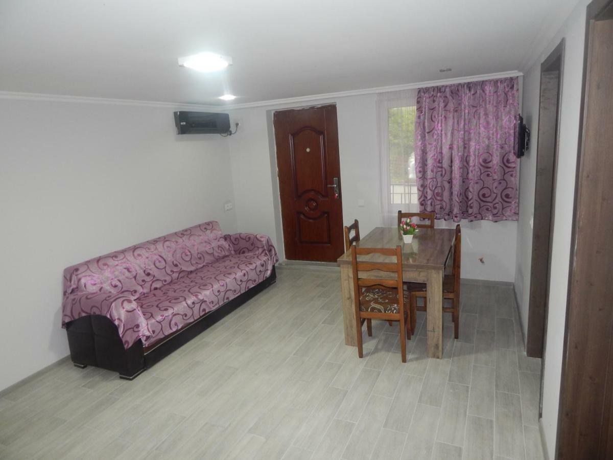 Aparthotel My Home Batumi Eksteriør bilde